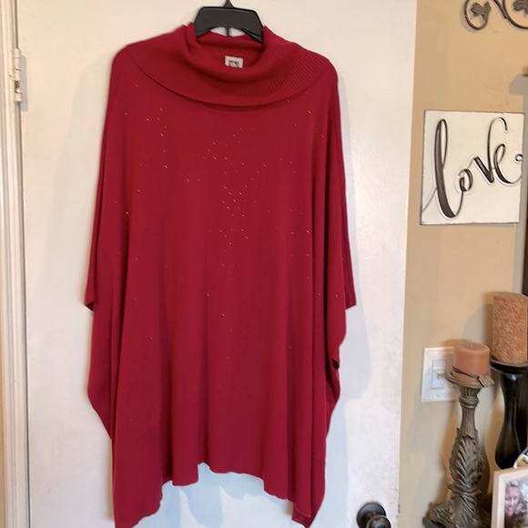Anne Klein Sweaters - EUC Stunning Red Cowl Neck poncho style sparkly sweater